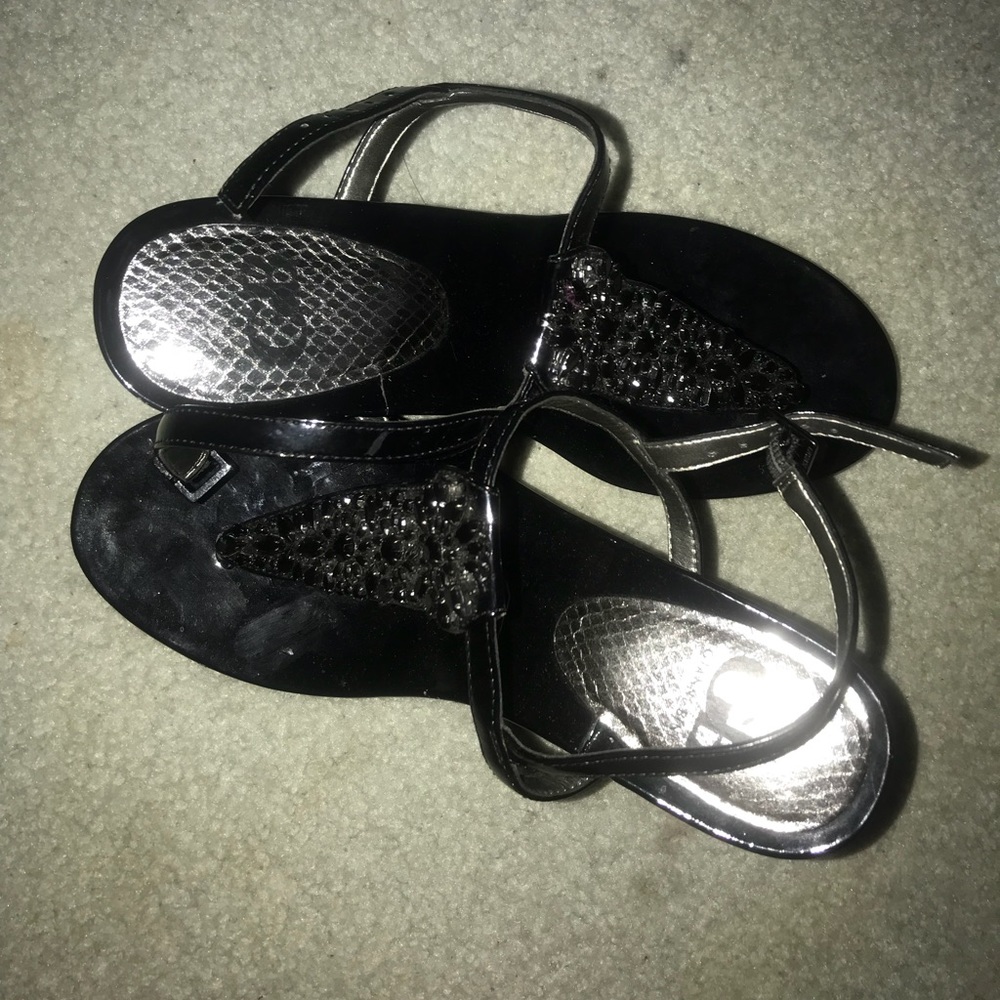 Black Wedges